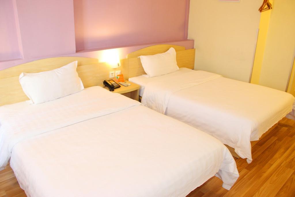 7Days Inn Chongqing Daxigou Renhe Street Exterior foto